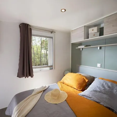 مكان تخييم Camping Le Belvedere